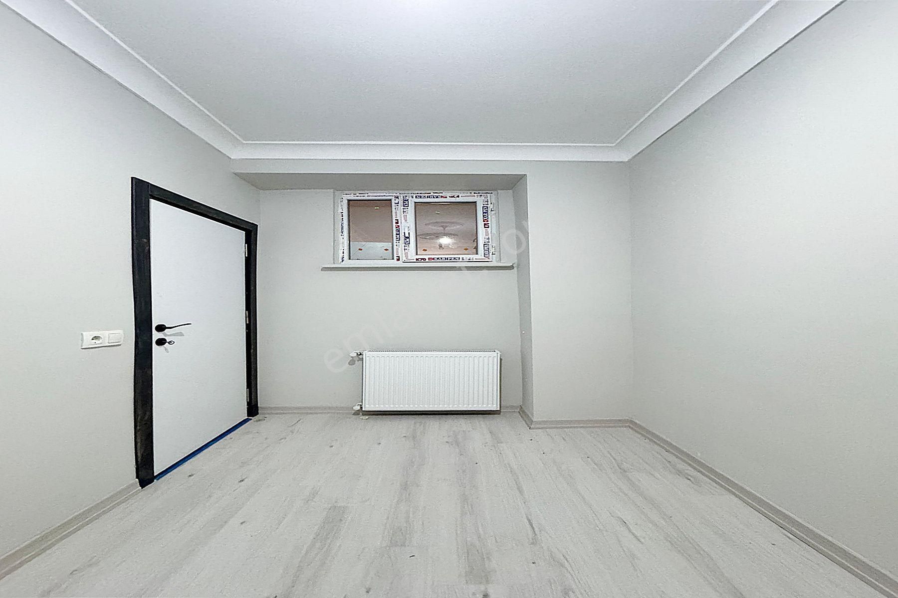 İnşaat Firmasın'dan Metrobüsün Dibinde Sıfır 2+1 B.katı Daire - Görsel 8