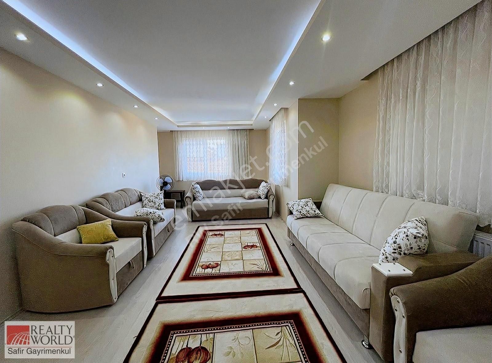 Adalet Mah' De Geniş Teraslı Kiralık Daire