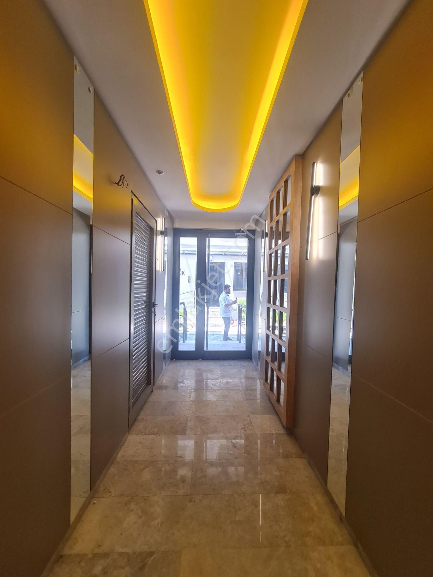 Yeni Şehir Hastanesi Yakınında Fırsat Yüzme Havuzlu Katta 2+1 Daire Kaçırmayın - Görsel 2