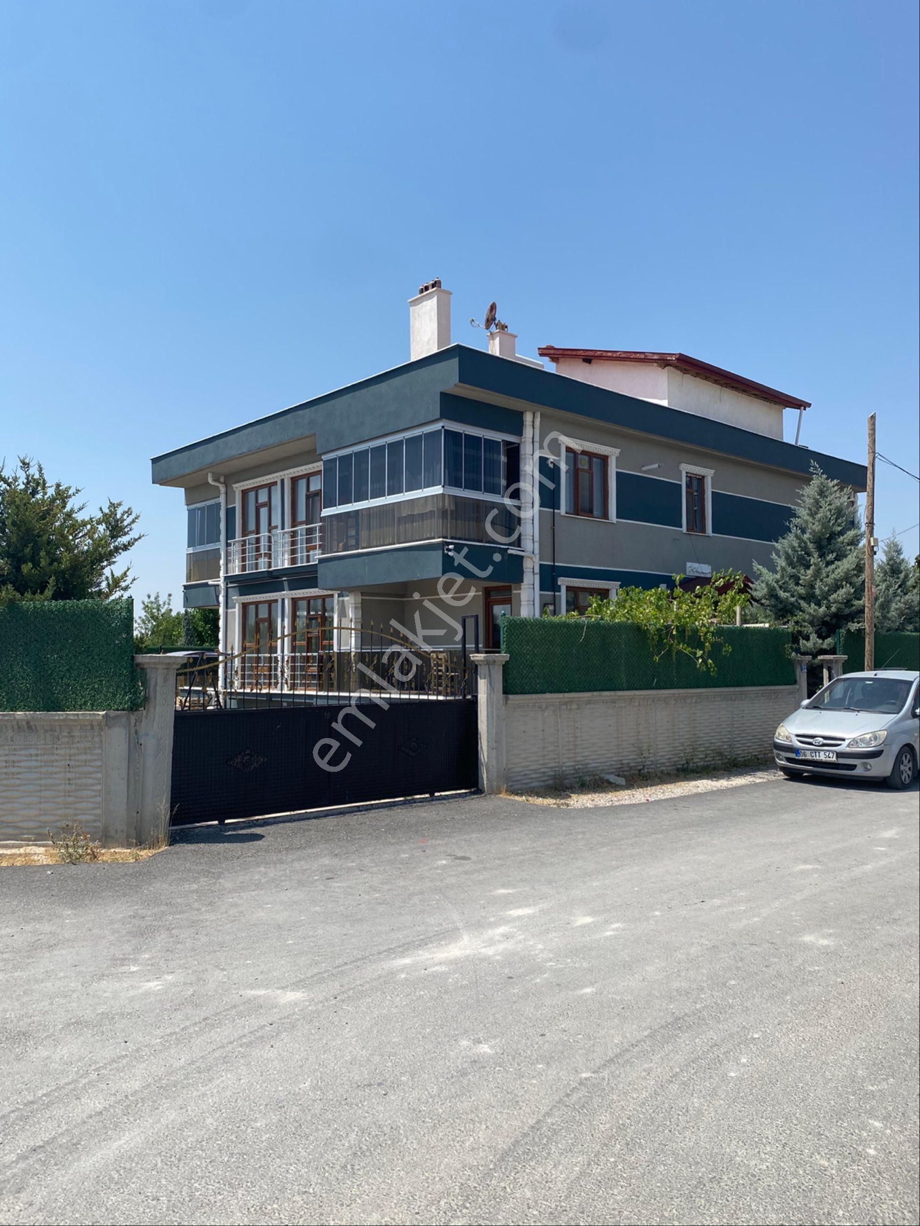 Yasin Güler Den Saraçoğlu Mah 2 Katlı Müstakil Ev