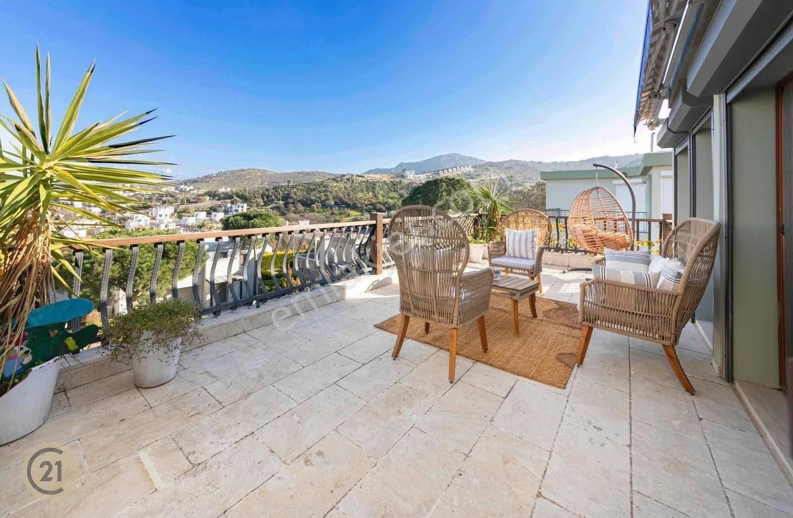 Century21 Den Mükemmel Konumda Müstakil Villa... - Görsel 3