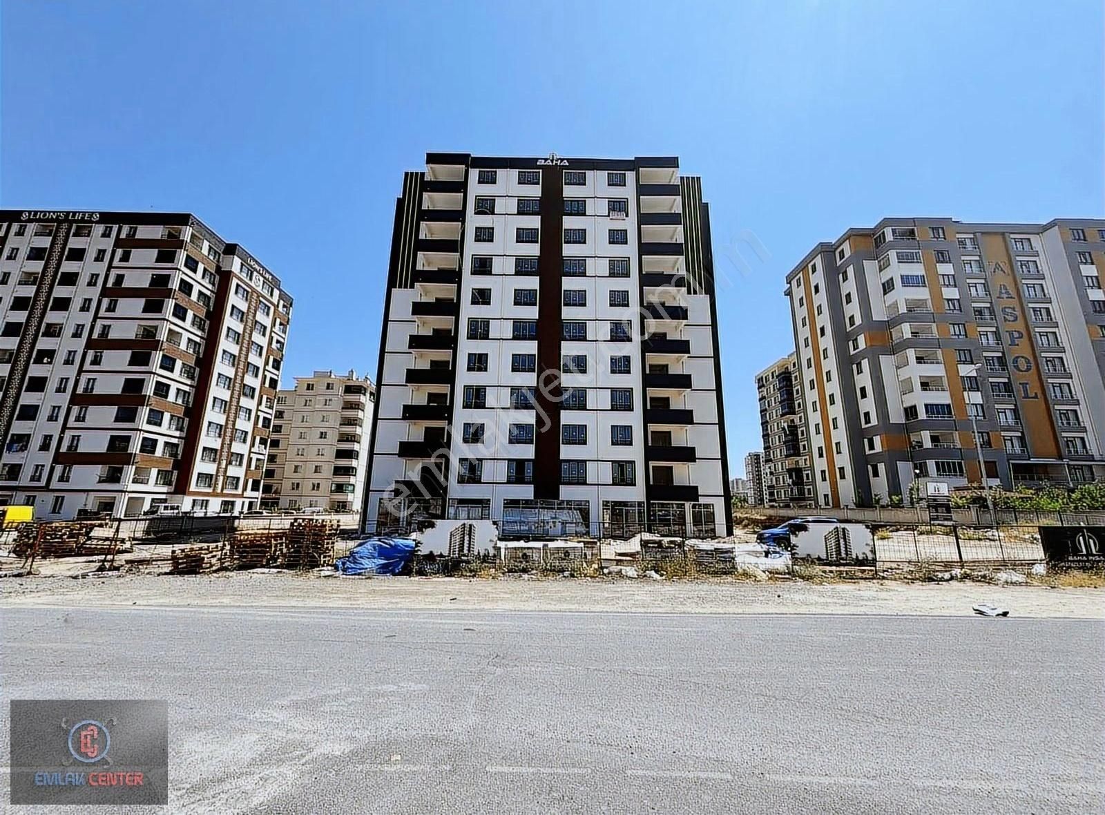 Bahçelievler Serkent'te 3+1 Satılık Sıfır Lüks Daire