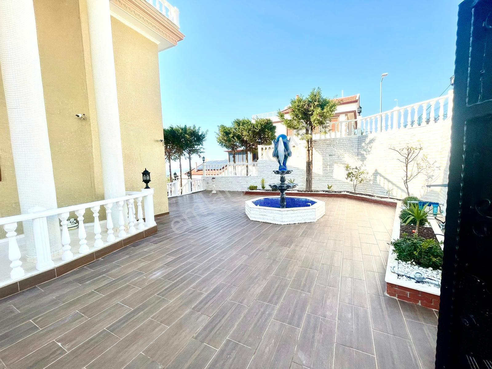 Kuşadası Soğucak Bölgesindeki Malikane Villamız - Görsel 11