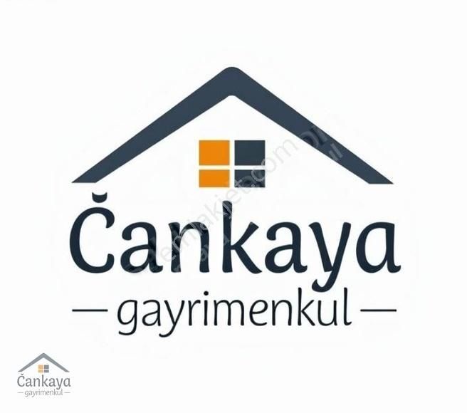 Çankayadan Çetin Emeç-hakimevi Yakını Ön 2+1 Balkonlu Bağımsız