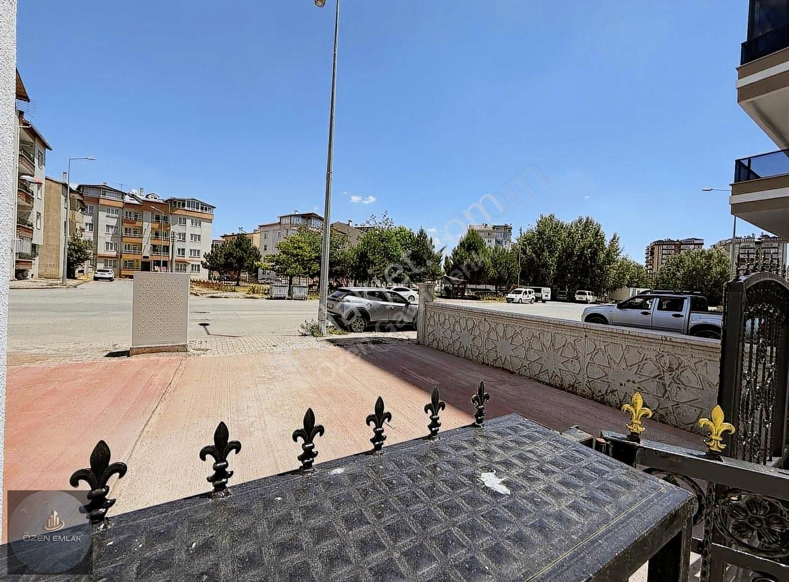 Özen Emlaktan Satılık 3+1 Daire