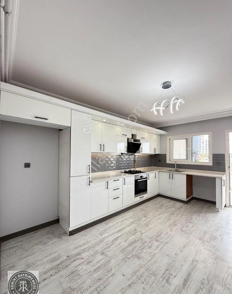 Turgut Özal Bulvar Üzerinde 4+1 Daire - Görsel 10