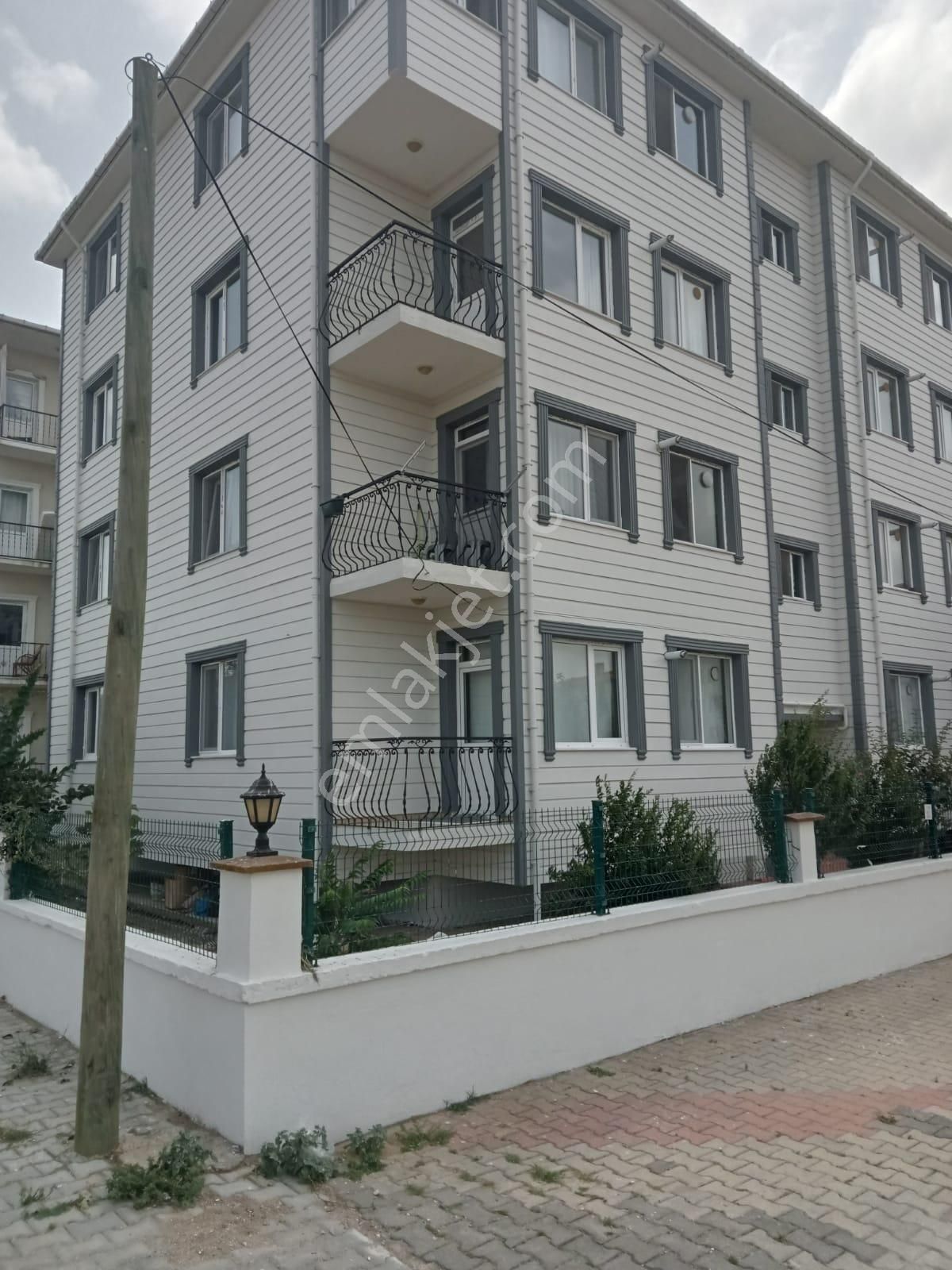 Kırklareli Üniversitesi Karahıdır Yerleşkesi'ne Yakın, Eşyalı, Geniş, 2+1, Kiralık Daire