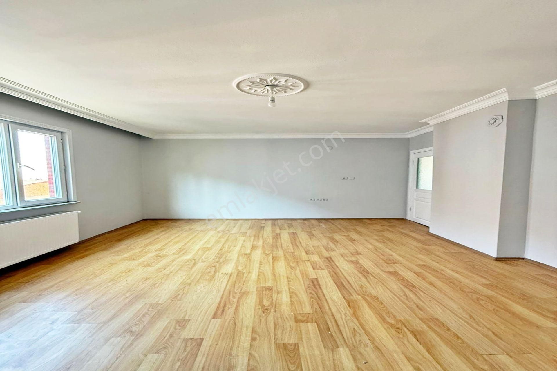 İnönü Mahallesinde 100 M2 Manzaralı Çift Balkonlu 2+1 Arakat - Görsel 10