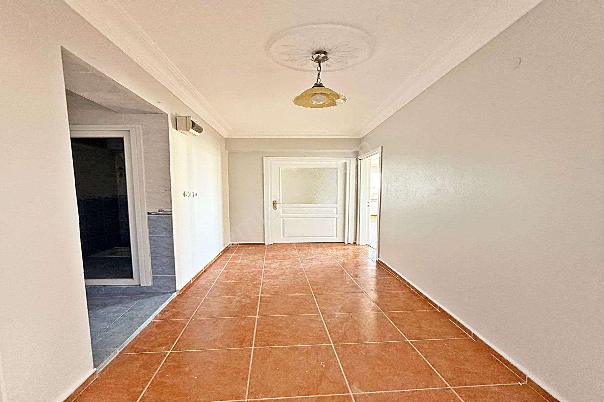İnönü Mahallesinde 100 M2 Manzaralı Çift Balkonlu 2+1 Arakat - Görsel 18