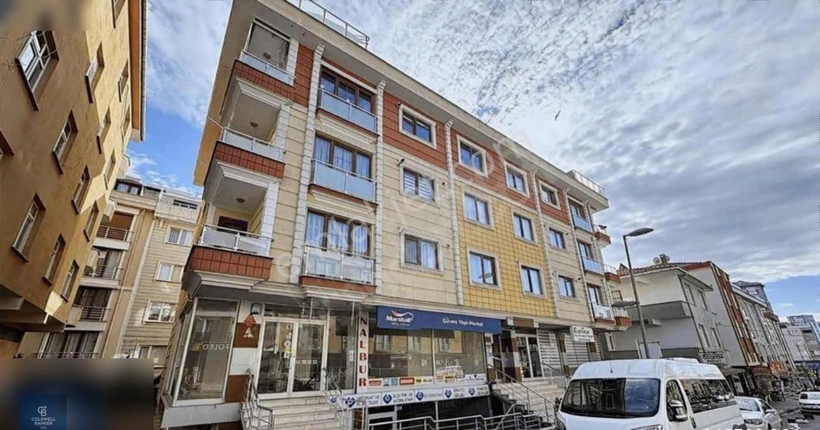 Çamlık Mah.de Cadde Üzerinde Kelepir Fiyata Satılık Dubleks