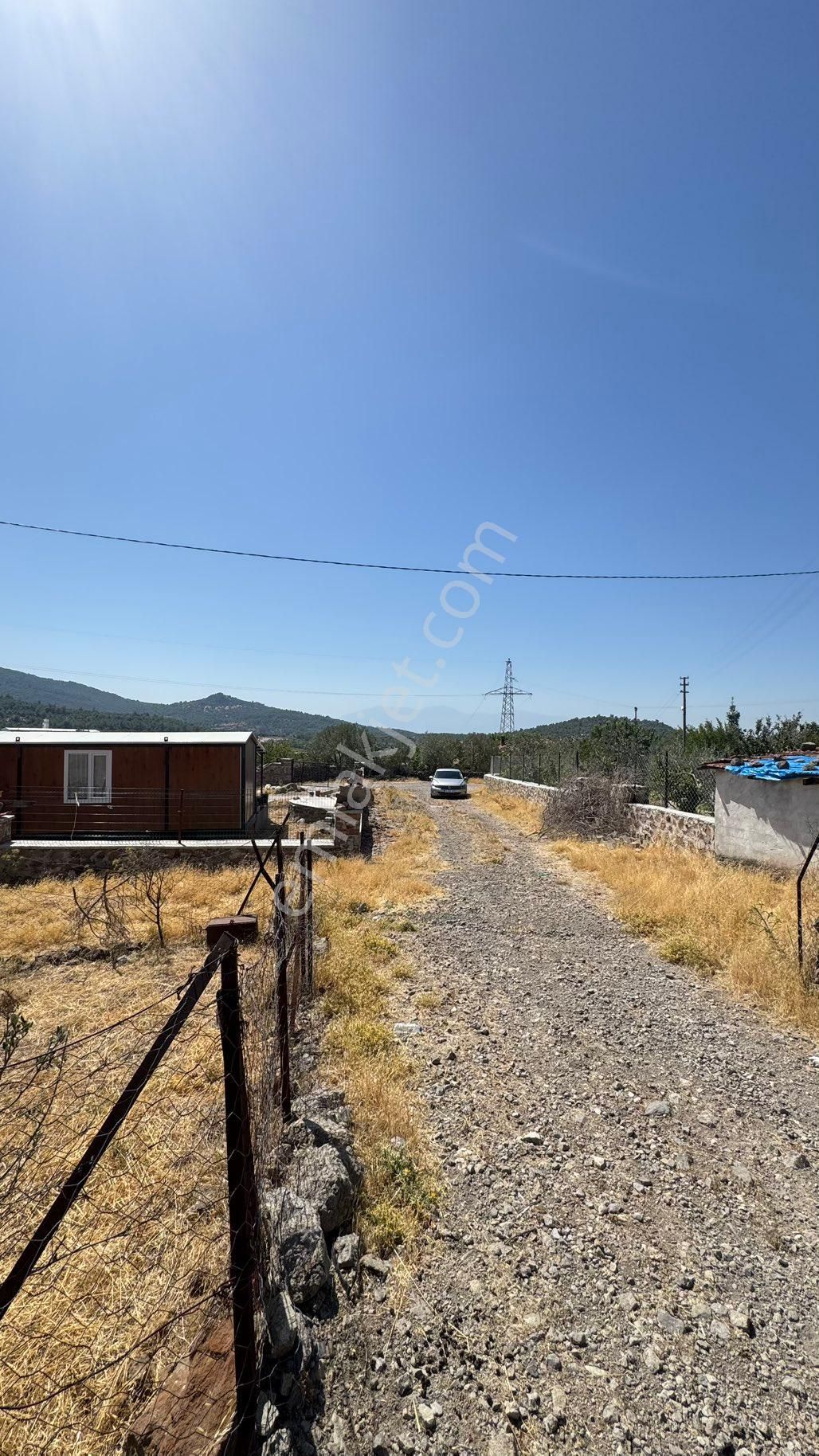 Beyaz Gayrimenkulden Karakılıçlı Mh 525 M2 Arsa