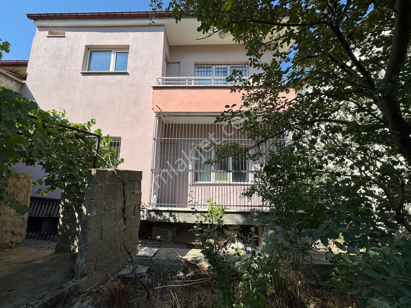 Birimden Satılık Bakımlı İki Katlı Müstakil - Görsel 18