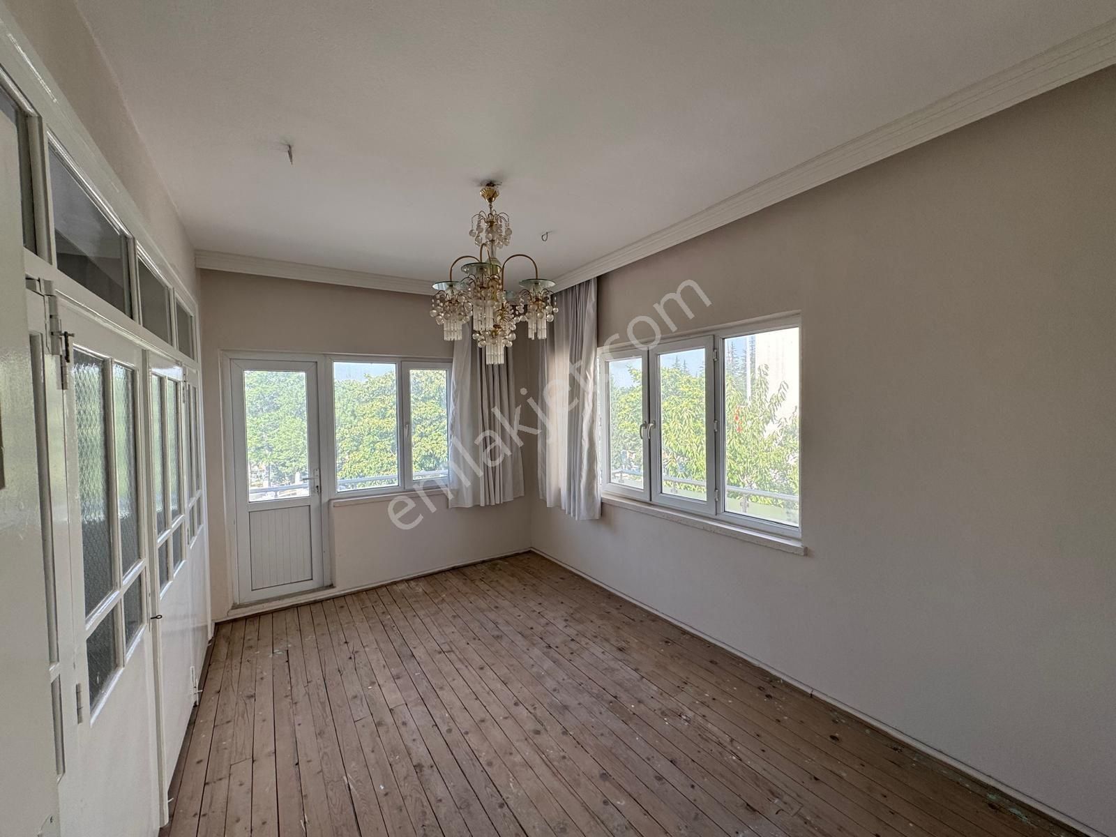 Birimden Satılık Bakımlı İki Katlı Müstakil - Görsel 26