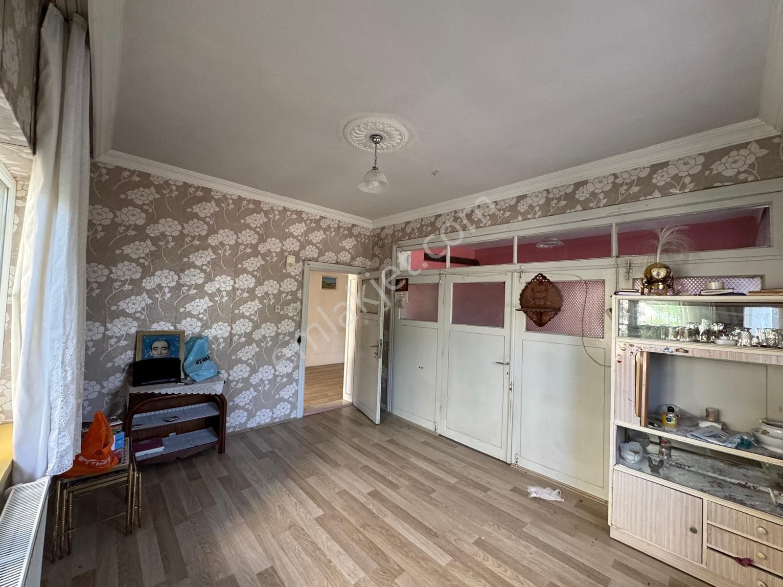 Birimden Satılık Bakımlı İki Katlı Müstakil - Görsel 10