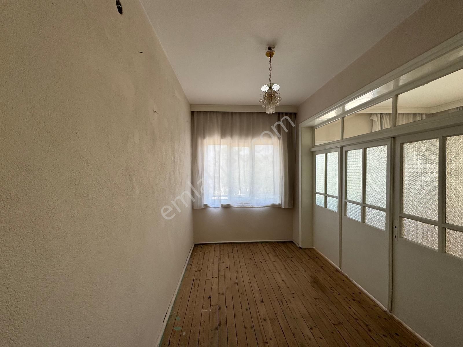 Birimden Satılık Bakımlı İki Katlı Müstakil - Görsel 3