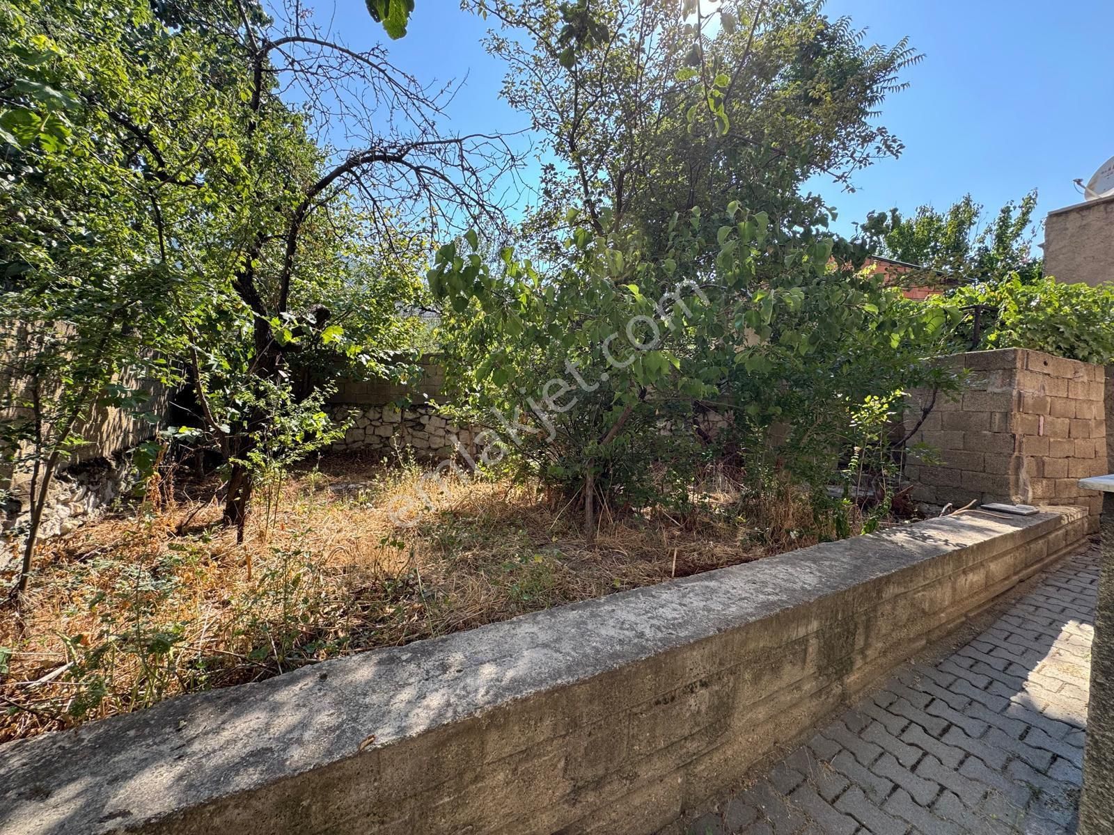 Birimden Satılık Bakımlı İki Katlı Müstakil - Görsel 17