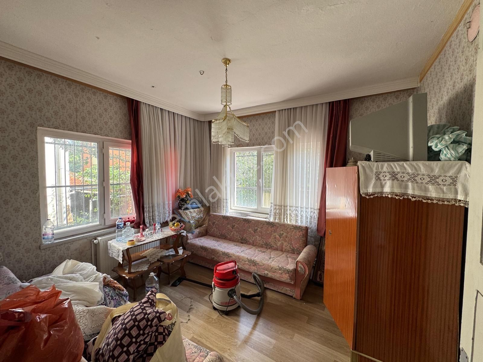 Birimden Satılık Bakımlı İki Katlı Müstakil - Görsel 21