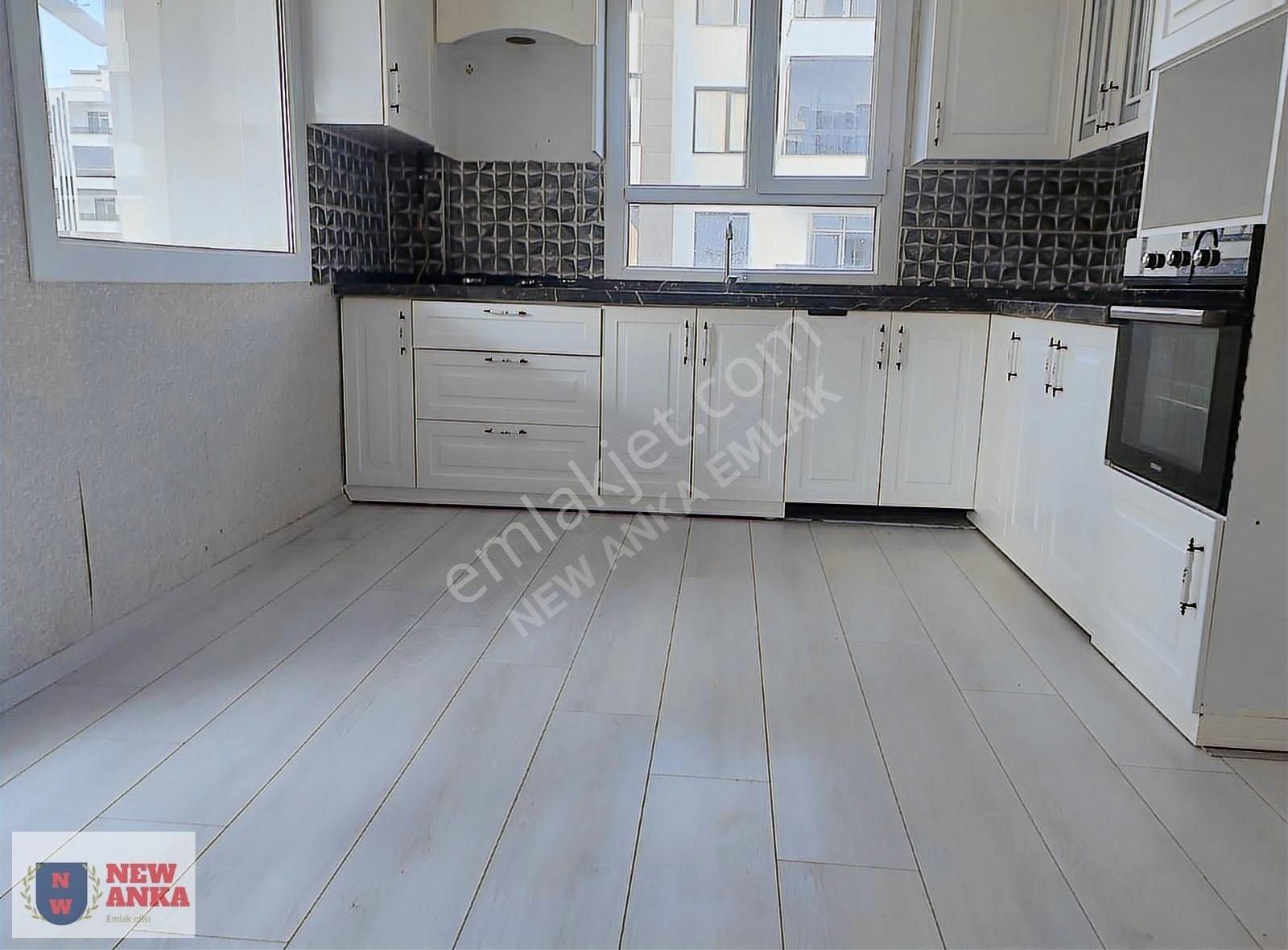 New Anka Emlaktan Ful Yapıl Daire