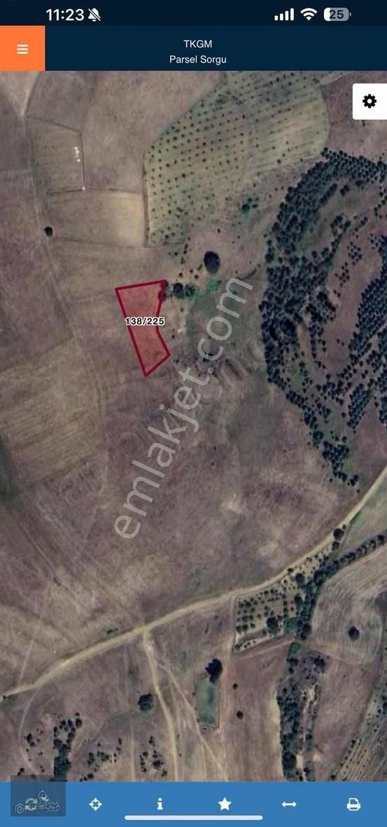 Söğüt Sırhoca Köyünde Yatırımlık Tek Tapu 2748m2