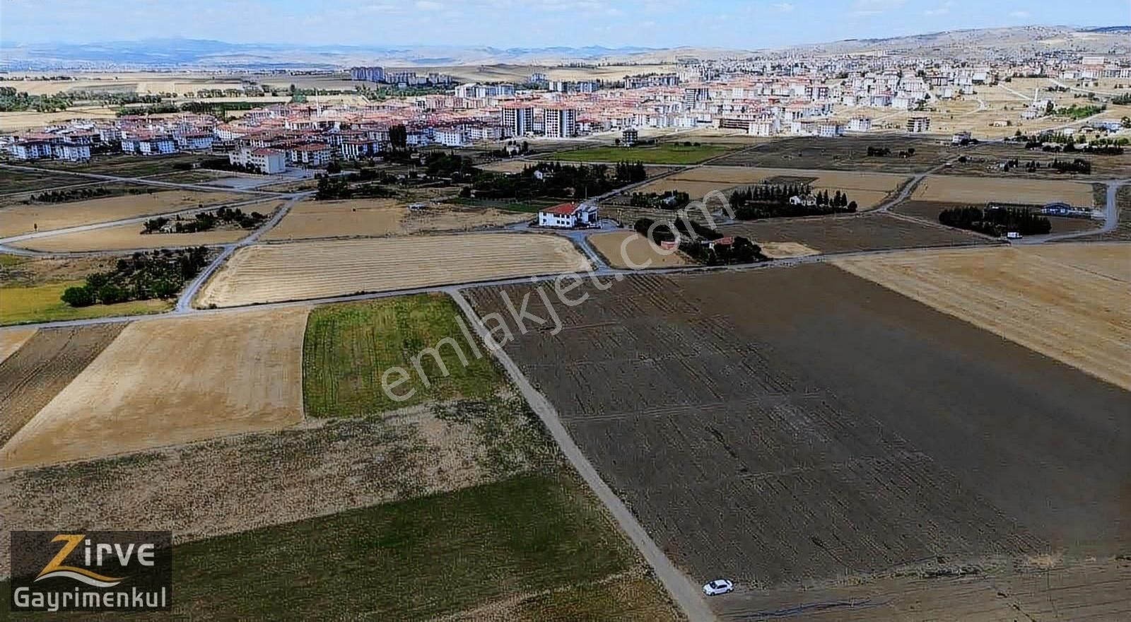 Zirve'den Tek Tapu Timurhan Mahallesi İmarsınırı 5122metre Tarla