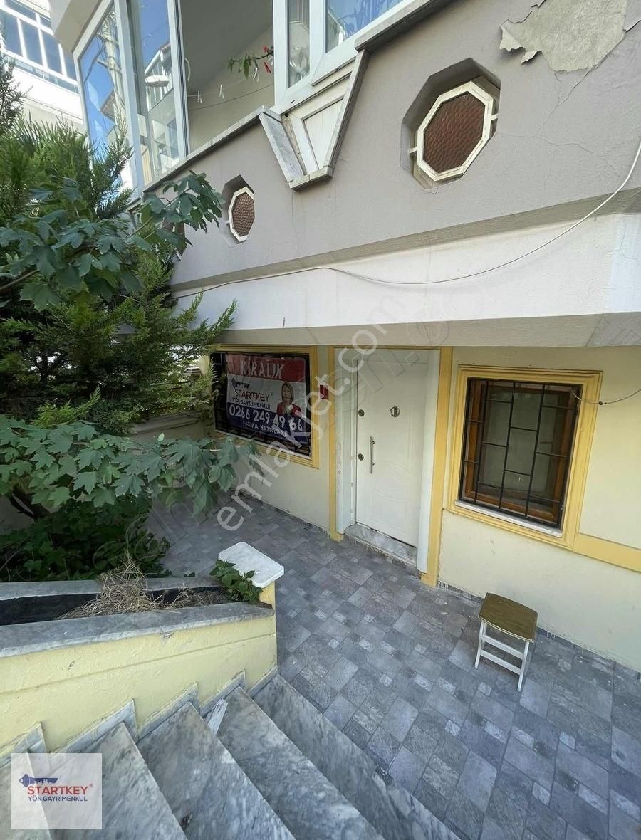 Bahçelievler'de 1+1 Esyasız Kiralık Daire