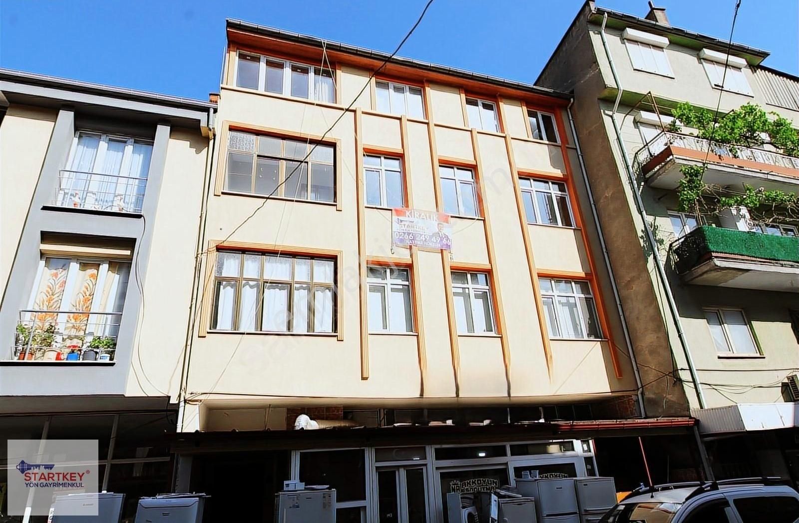 1.sakarya Mahallesinde Cadde Üzeri 2+1 Kiralık Daire