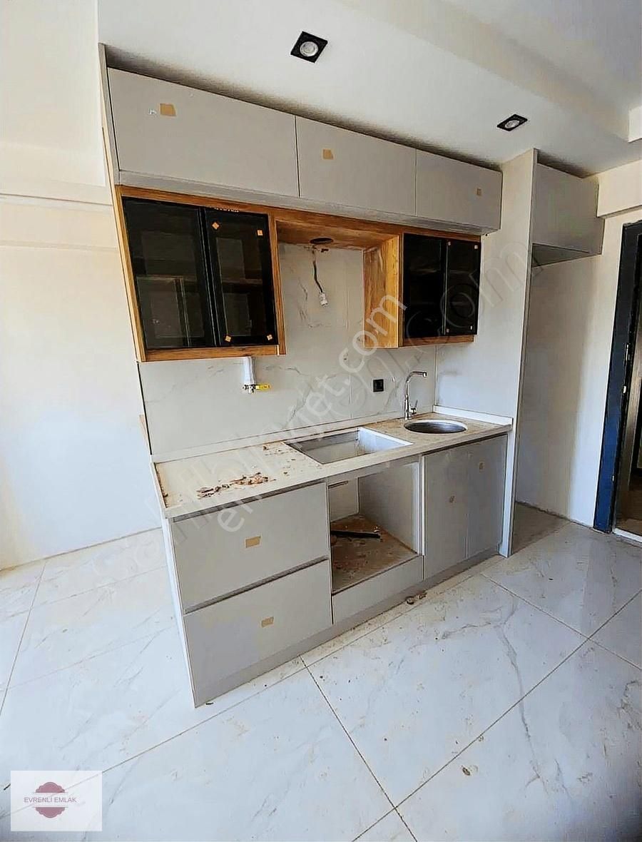 Evrenli Group Gayrımenkul'den Satılık Sıfır 1+1 Daire