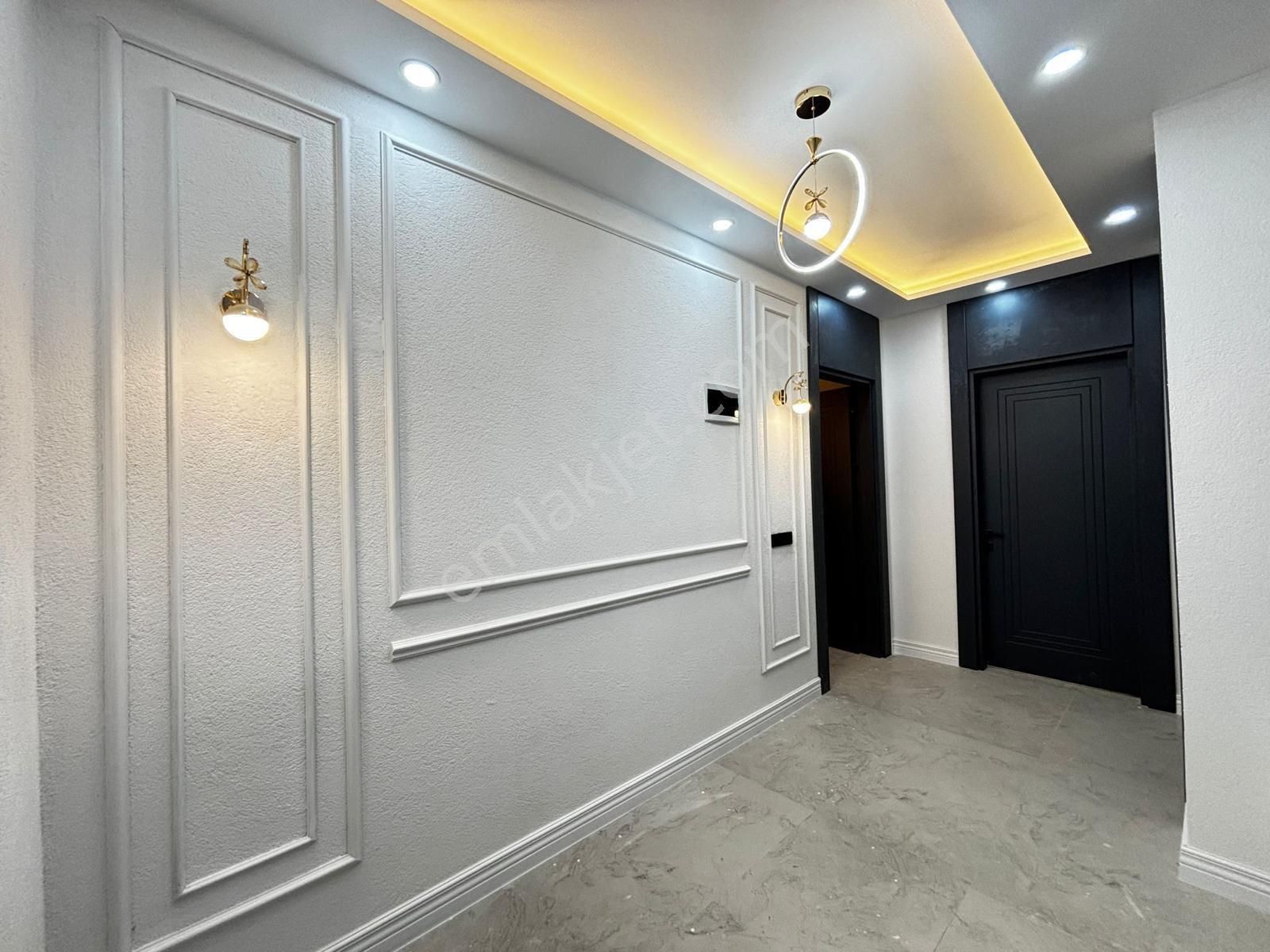 B.çekmece Celaliye E-5 ‘e Yakın 7+1 Müstakil Lüks Villa - Görsel 29