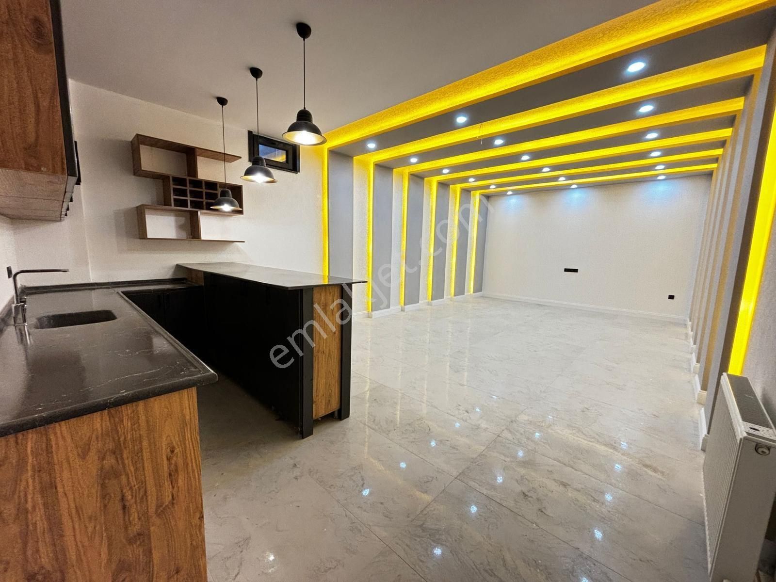 B.çekmece Celaliye E-5 ‘e Yakın 7+1 Müstakil Lüks Villa - Görsel 9