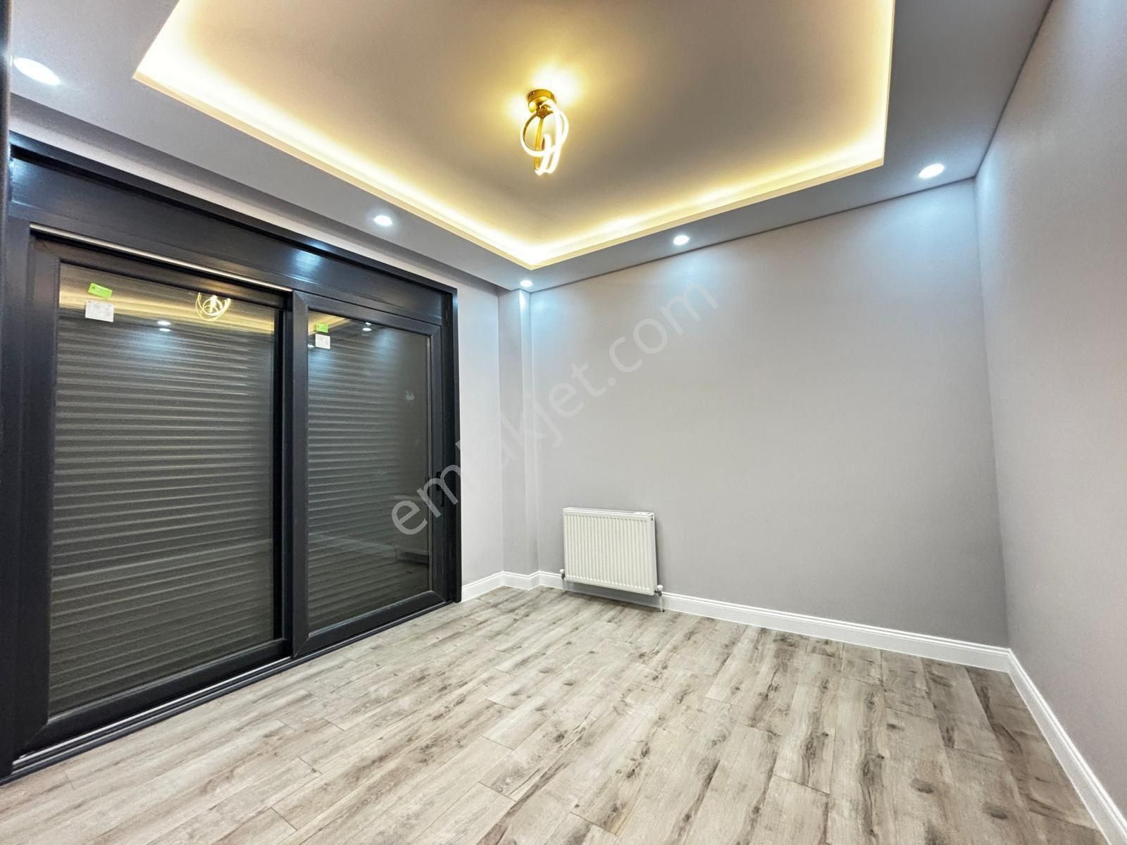 B.çekmece Celaliye E-5 ‘e Yakın 7+1 Müstakil Lüks Villa - Görsel 34