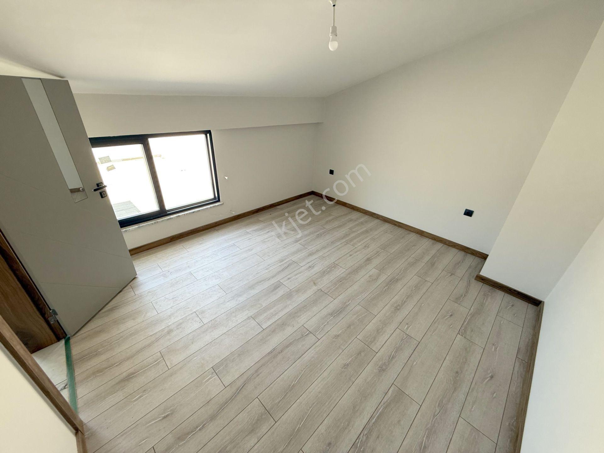 🔵🔵 Güç Gayrimenkul'den Zeytinli'de Kazdağları Manzaralı Otoparklı Lüx Satılık 3+1 Villa - Görsel 21