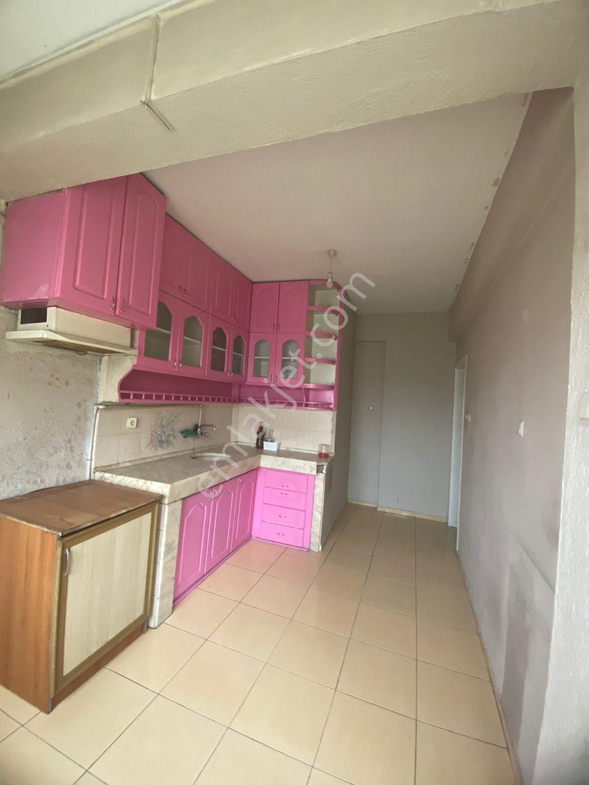 Karaçay Mahallesinde3+1 Kiralık Daire