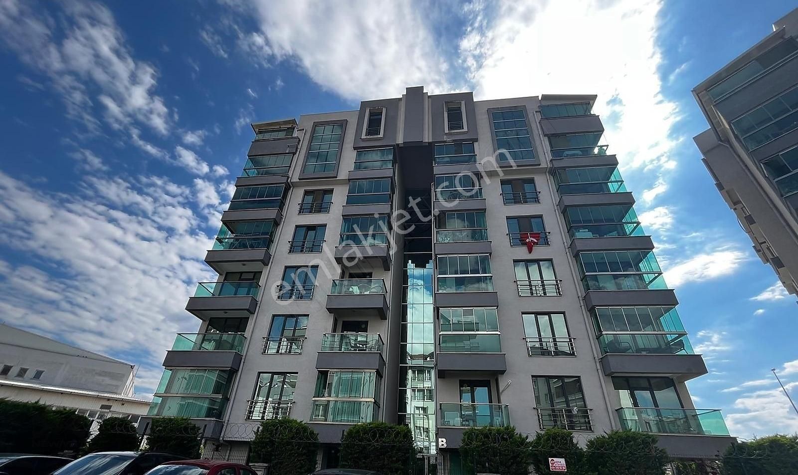 New/wit, Özlüce'de 102 M2, 3+1 Lüks Fırsat Satılık Daire