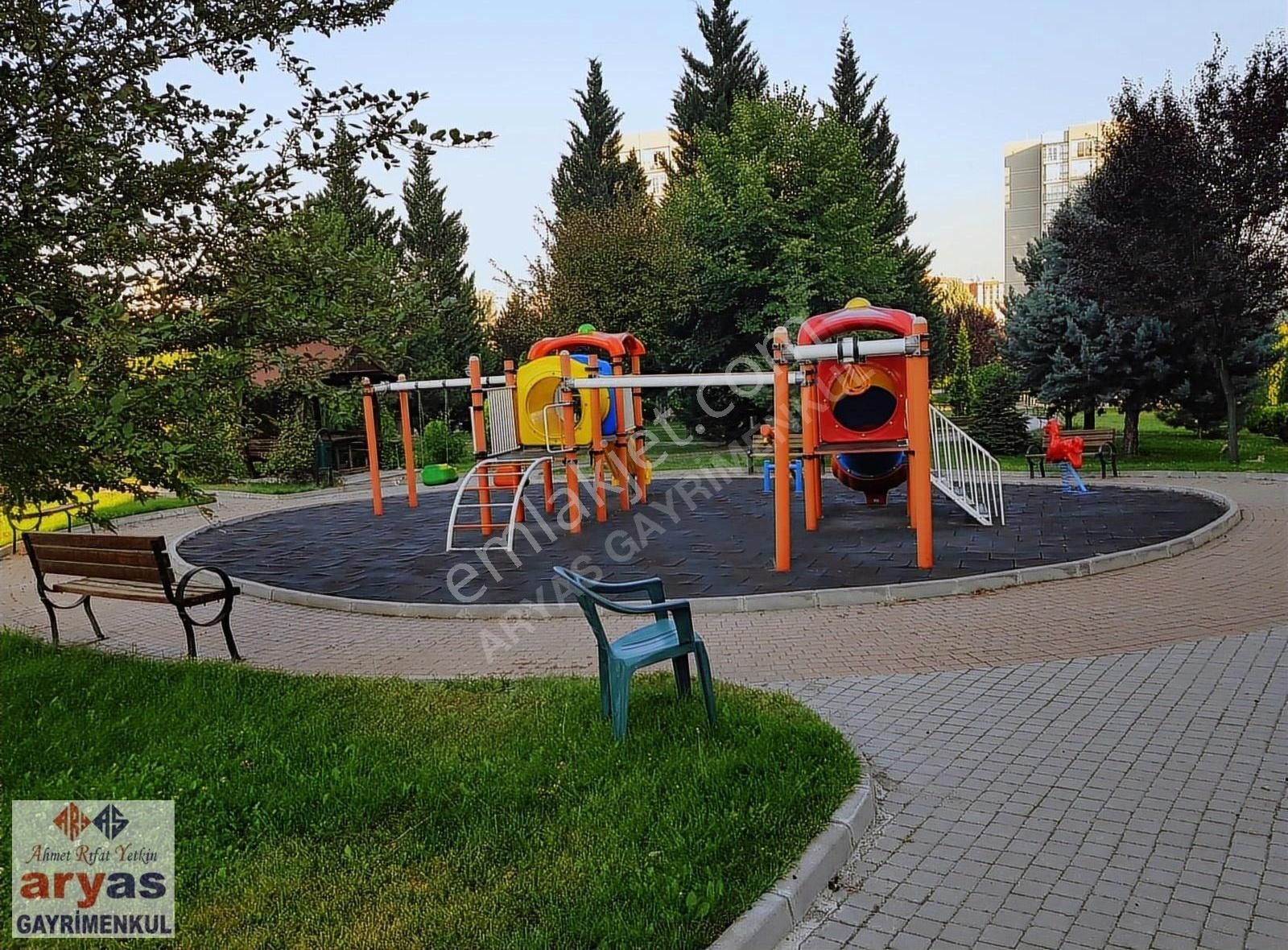 Havuzlu Bahçe Konutlarında 4+1 Daire - Görsel 12