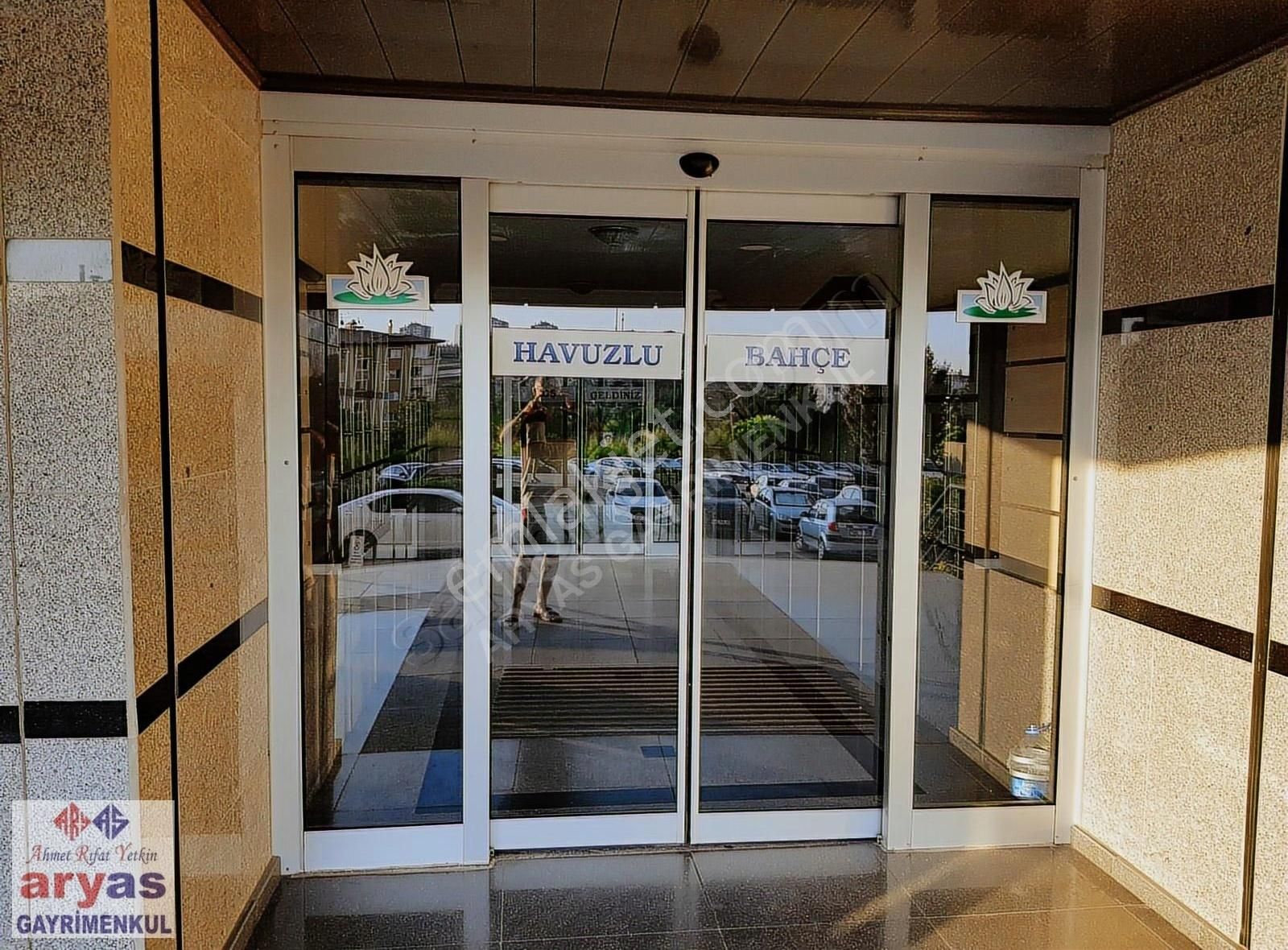 Havuzlu Bahçe Konutlarında 4+1 Daire - Görsel 8