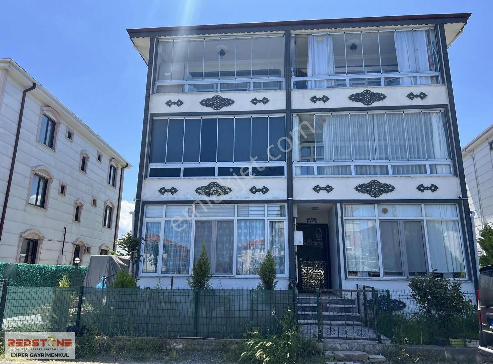 Karasu Yalı'da Satılık 2+1 Daire