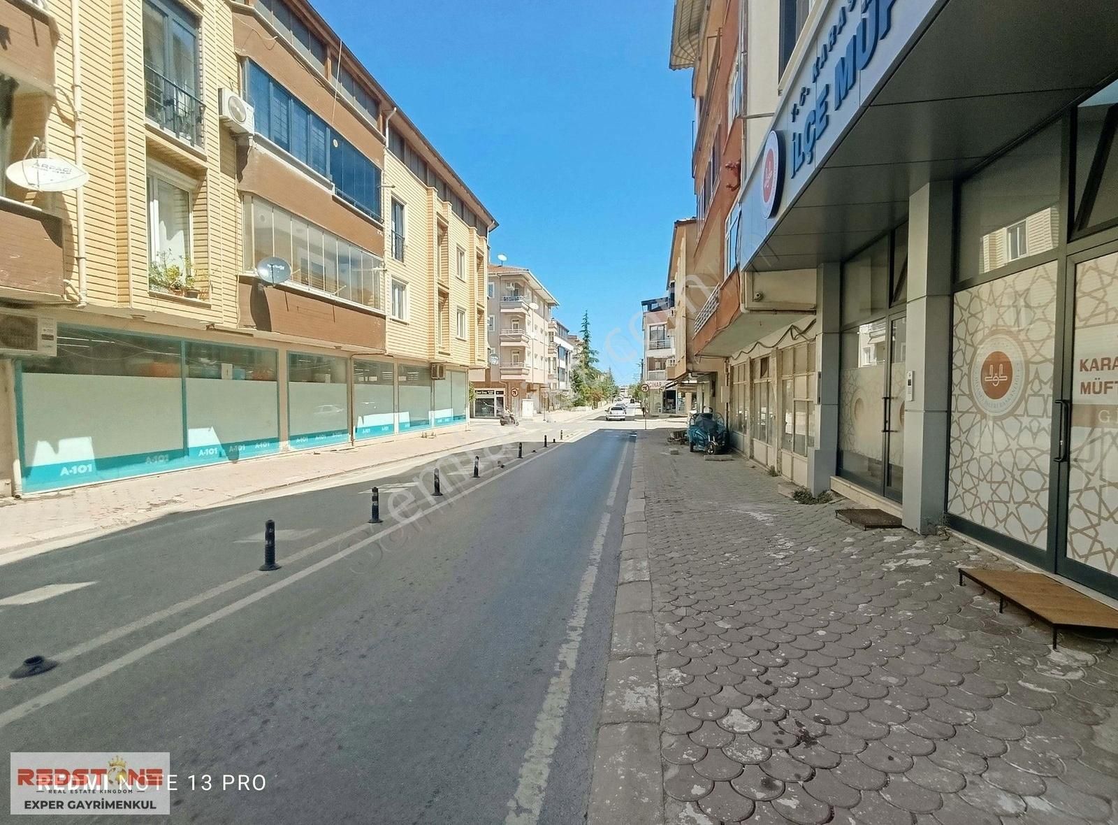 Karasu Çarşı Merkezde Ara Kat Yola Cephe 3+1 Daire