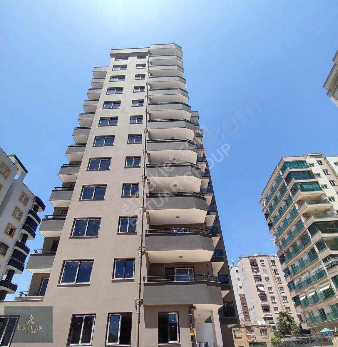 Mithatpaşada Ziraat Bankası Civarı Lüx İşçilikli 3+1 K.mutfak