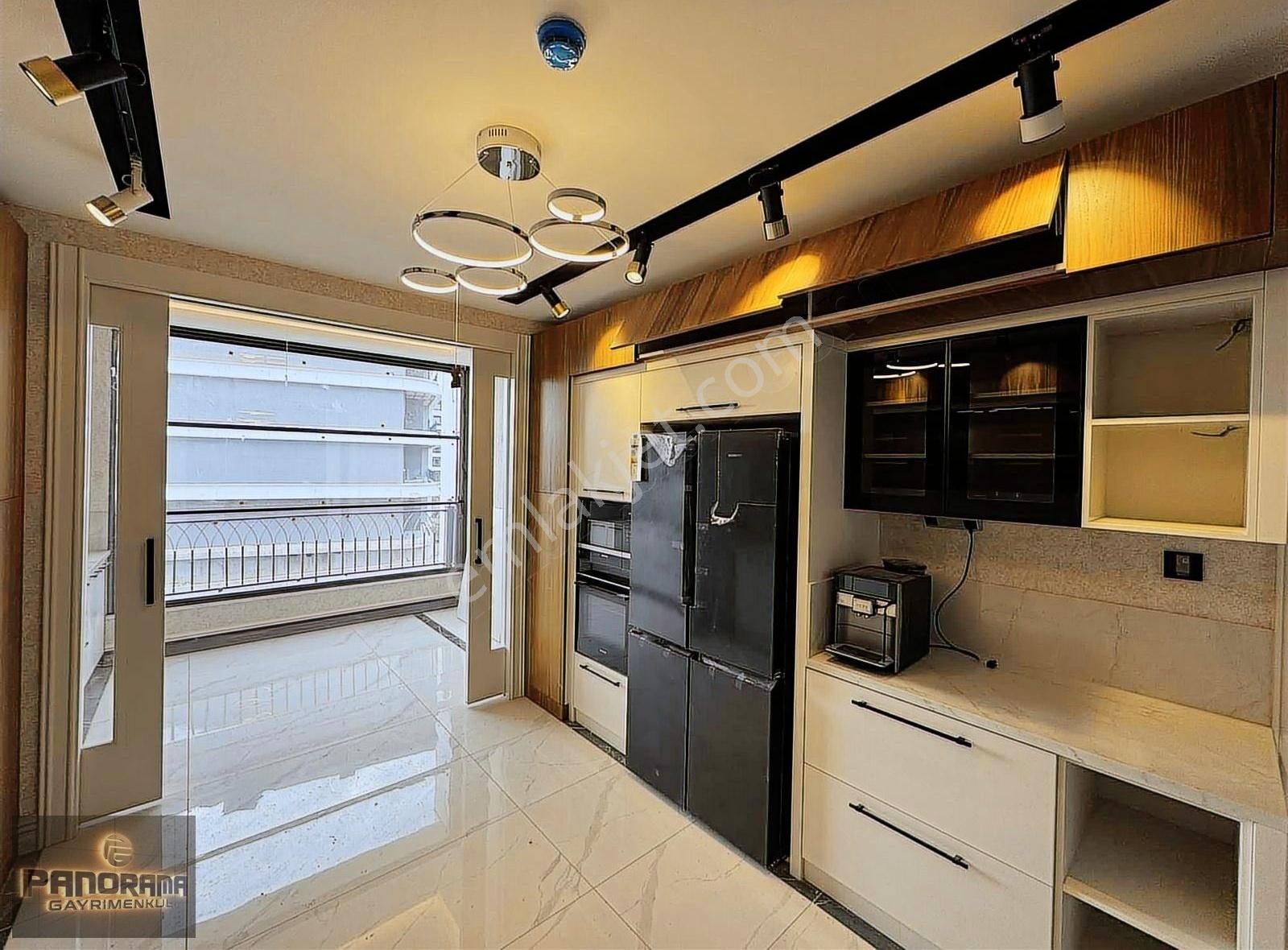 Stadyum Yanı Altınsanpark'ta Satılık 5+1 Vip Daire