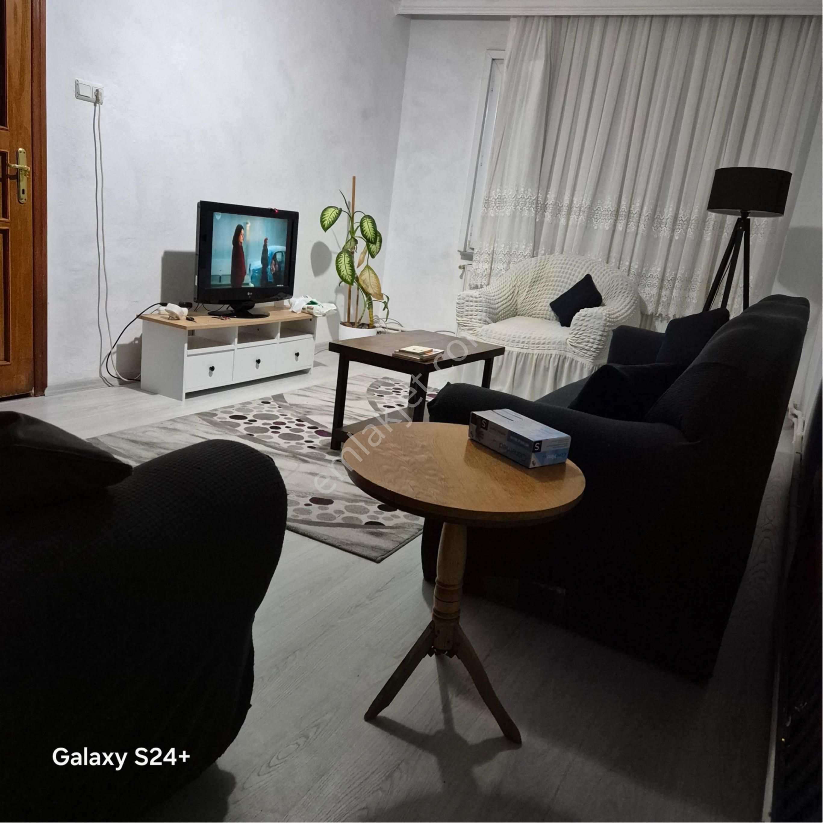 Eyüp’te Eşyalı Kiralık Daire1 Kat 85 M2