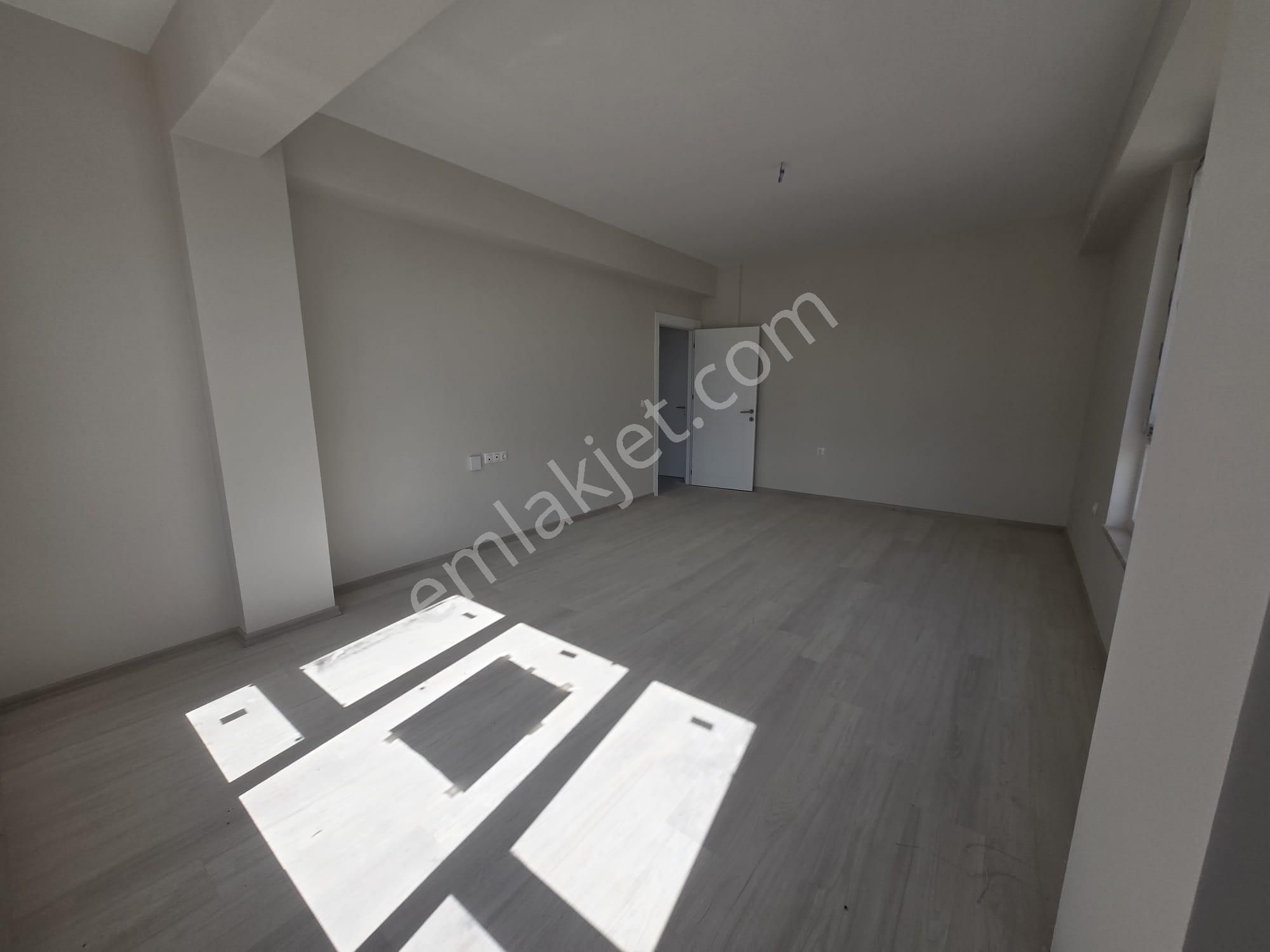 71 Evler Mah.hastane Dibi Özel Garajlı Site İçi 3+1 Daire Ps-34