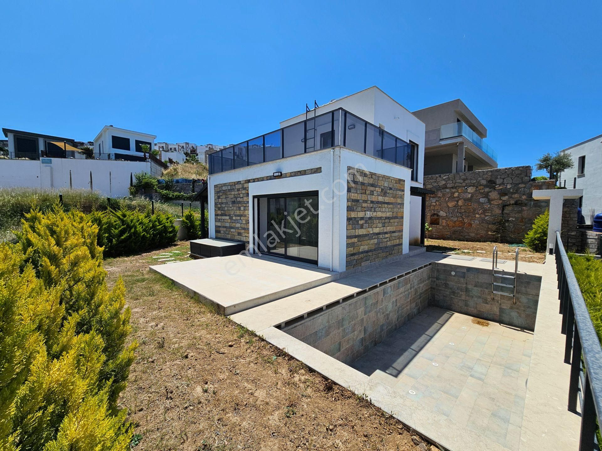 Koyunbaba Deniz Manzaralı Özel Havuzlu Müstakil 3+2 Villa