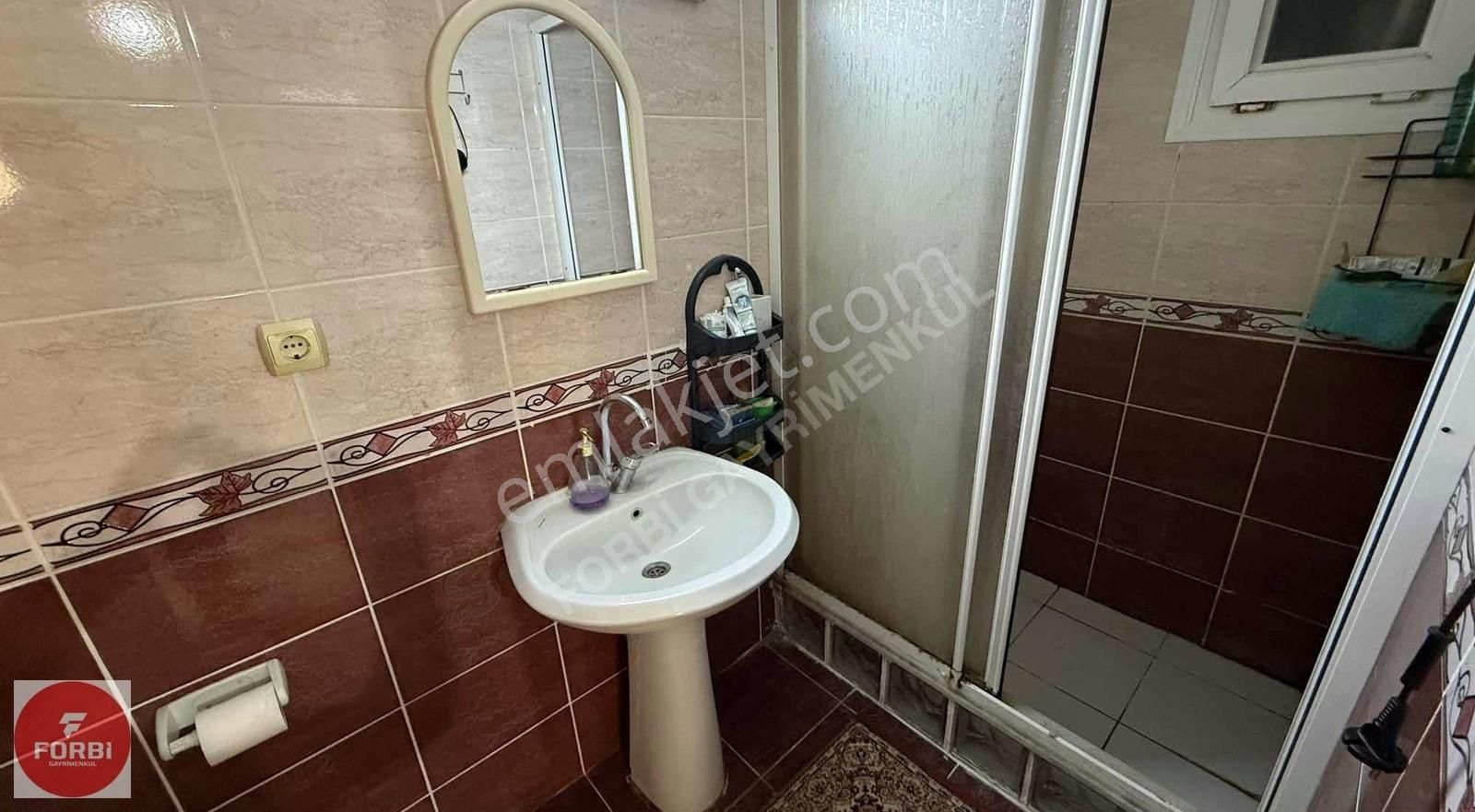 Mavi Bulvar Üzeri 4+1 Kapalı Mutfak Satılık Daire