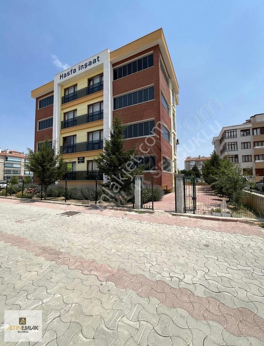 Yazır Mah. 2+1 Bakımlı Yeni Daire