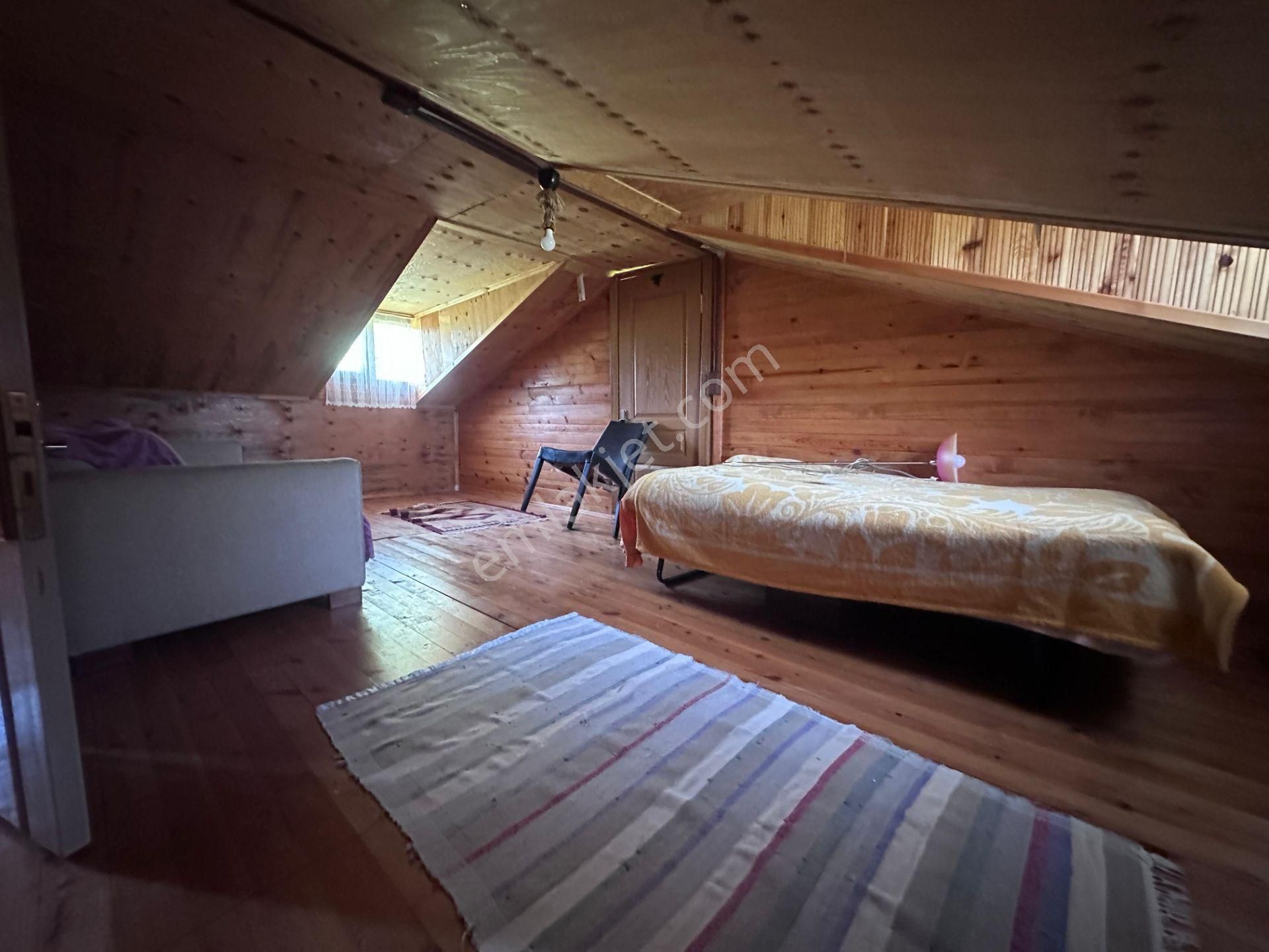 Şile Ağva Kalemköy’de Ahşap 2 Katlı Huzur Dolu Bir Yaşam Alanı - Görsel 8