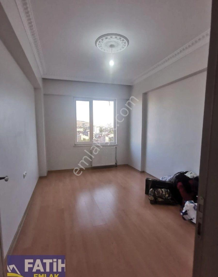 İkinisan Cad Erek Meydanı Mevki Acill Satılık 3+1 Daire - Görsel 9