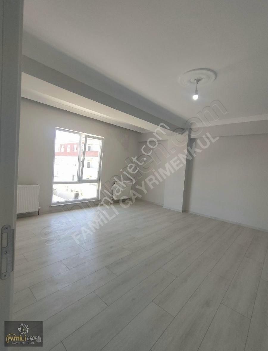 Kapaklı Yunus Emre 2+1 90 M2 Ara Kat Ön Cephe Satılık Daire