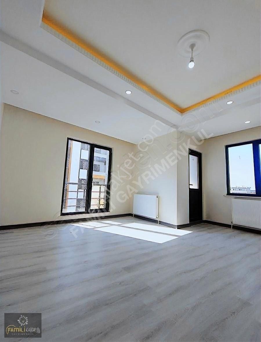 Kapaklı Mevlana Mah 2+1 95 M2 2 Kat Ön Cephe Satılık Daire