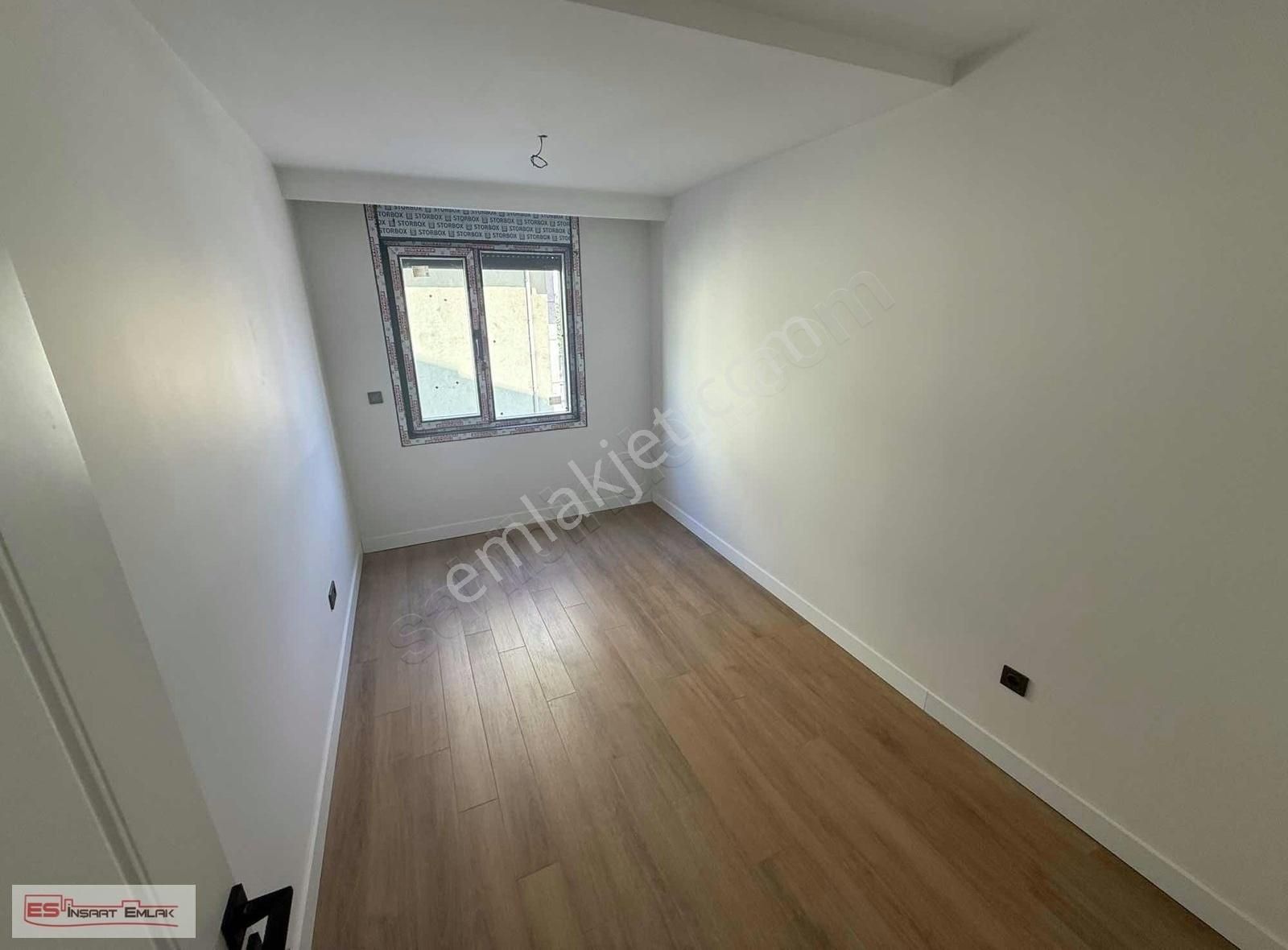 Çengelköy De Ana Cadde Üstünde Emsalsiz Lokasyonda Ultra Lüx 3+1 - Görsel 20