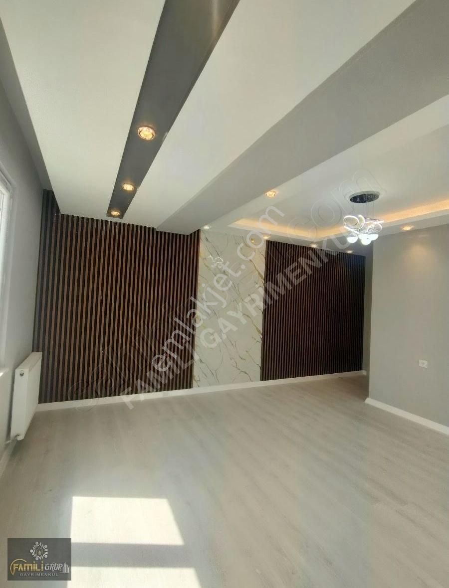 Kapaklı Vatan Mah 2+1 90 M2 Ara Kat Satılık Daire